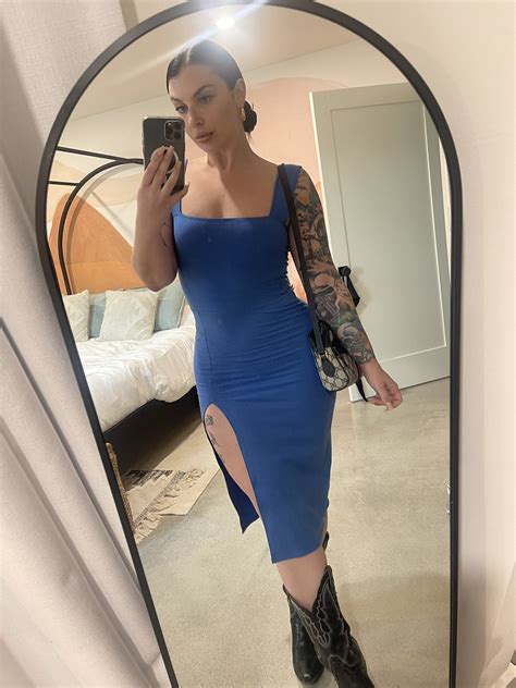lvy lebelle|@IvyLebellexxx .